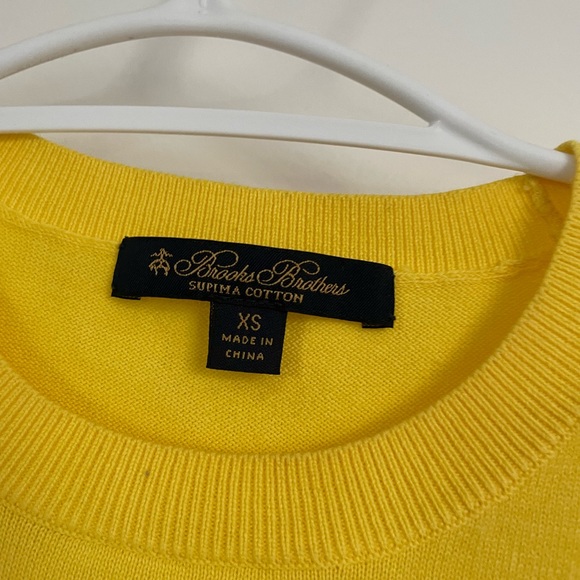 Brooks Brothers Yellow Sweater Tshirt (XS) - Picture 2 of 2